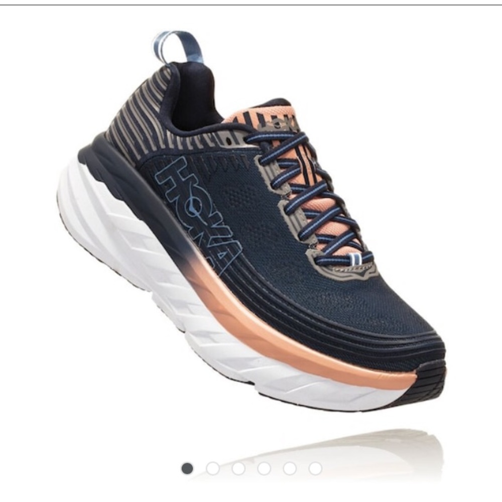 Hoka One One Bondi 6
